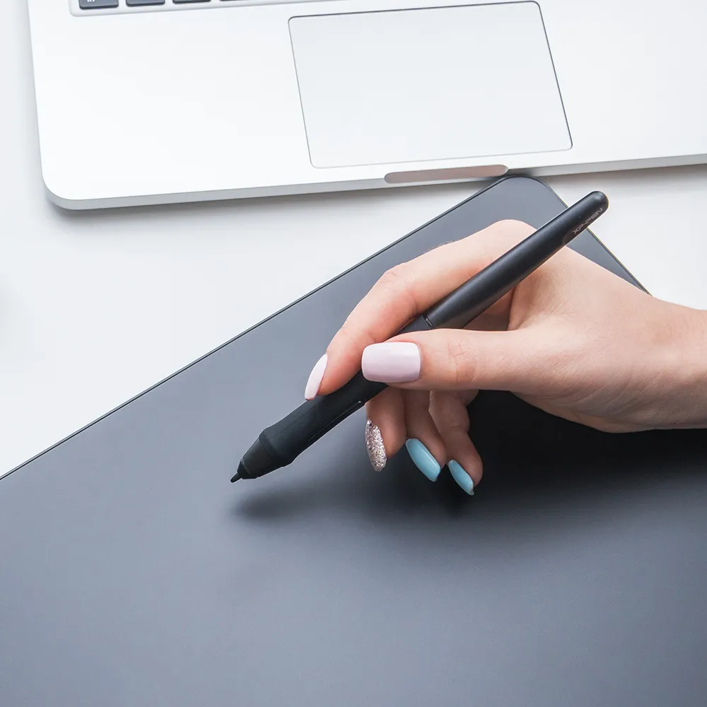 P03 Battery-free Stylus 3 P03 Battery-free Stylus